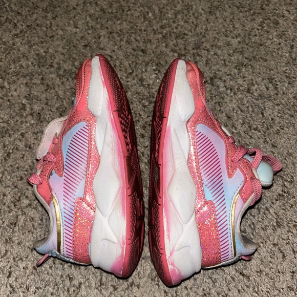 PUMA x L.O.L. Surprise! RS-X sneakers for toddlers size 10c - Picture 7 of 7